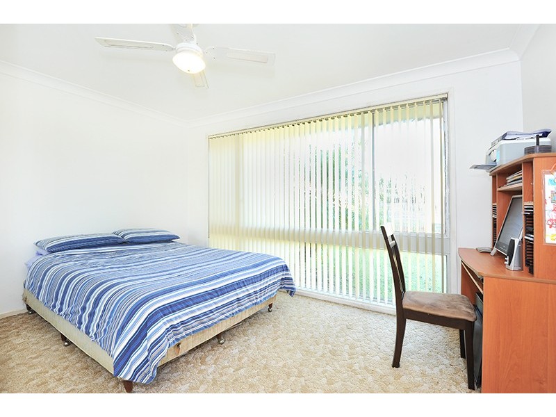 83 Platypus Road, Berkeley Vale NSW 2261