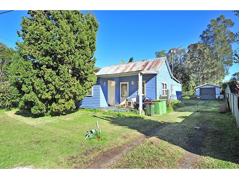 13 Henry Street, Chittaway Point NSW 2261