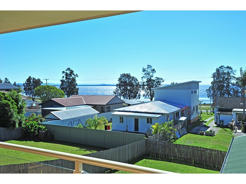 55 Ferndale St, Killarney Vale NSW 2261