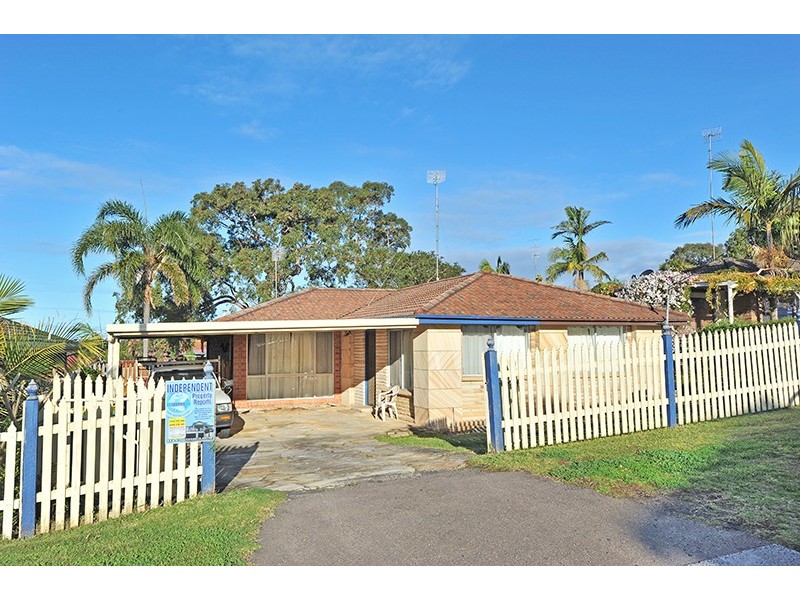 24 Promenade Ave, Bateau Bay NSW 2261