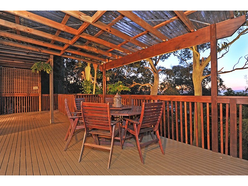 52 Berne Street, Bateau Bay NSW 2261