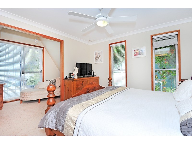 52 Berne Street, Bateau Bay NSW 2261