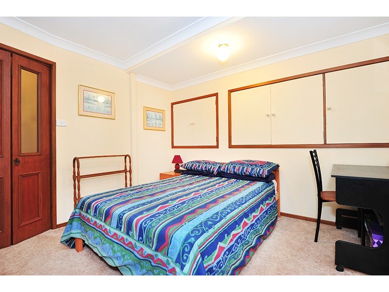 21 Stephenson Rd, Bateau Bay NSW 2261