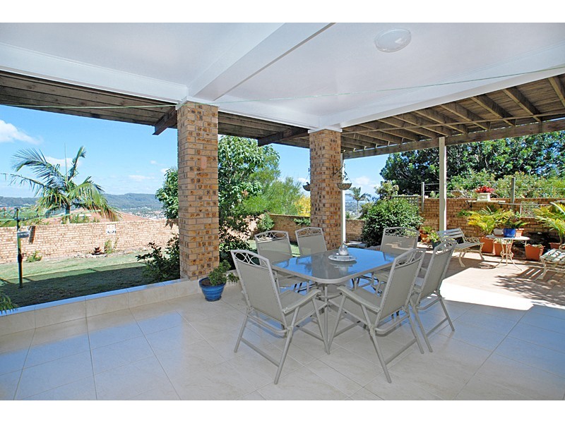 13 Stephenson Road, Bateau Bay NSW 2261