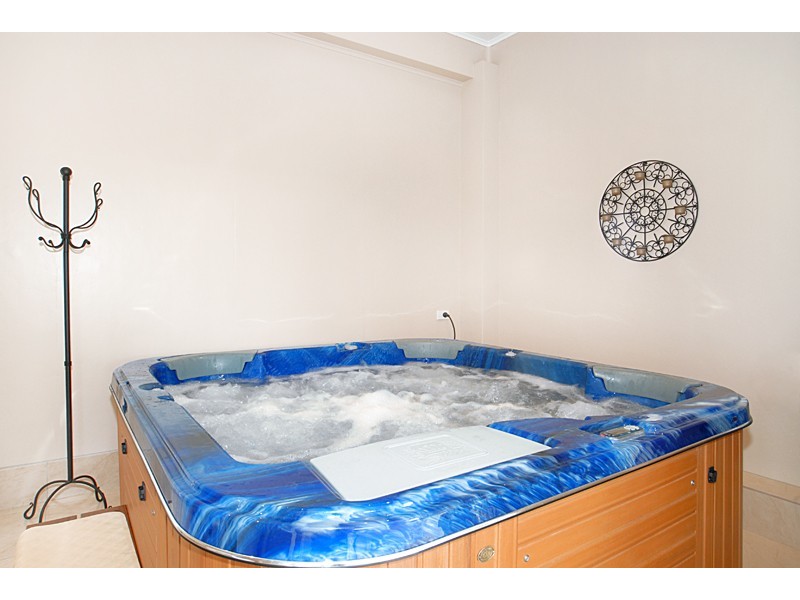 13 Stephenson Road, Bateau Bay NSW 2261