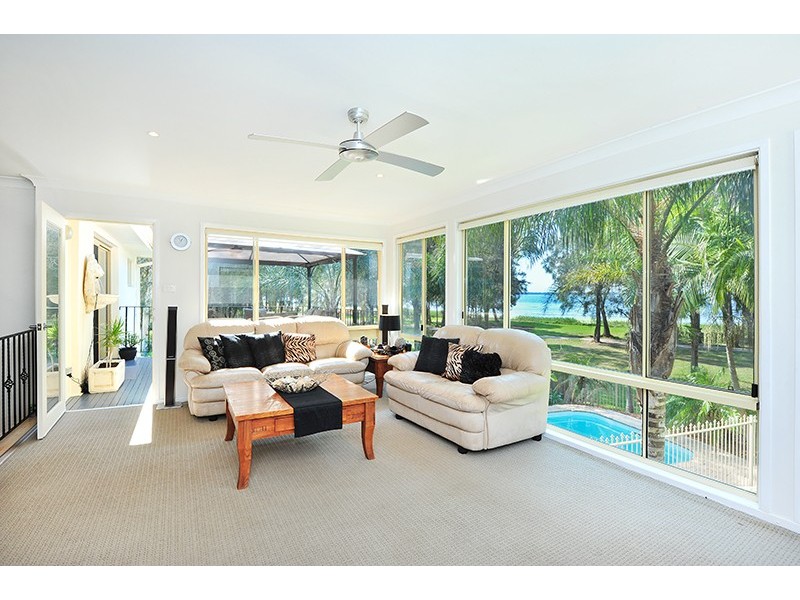 141 Lakedge Avenue, Berkeley Vale NSW 2261