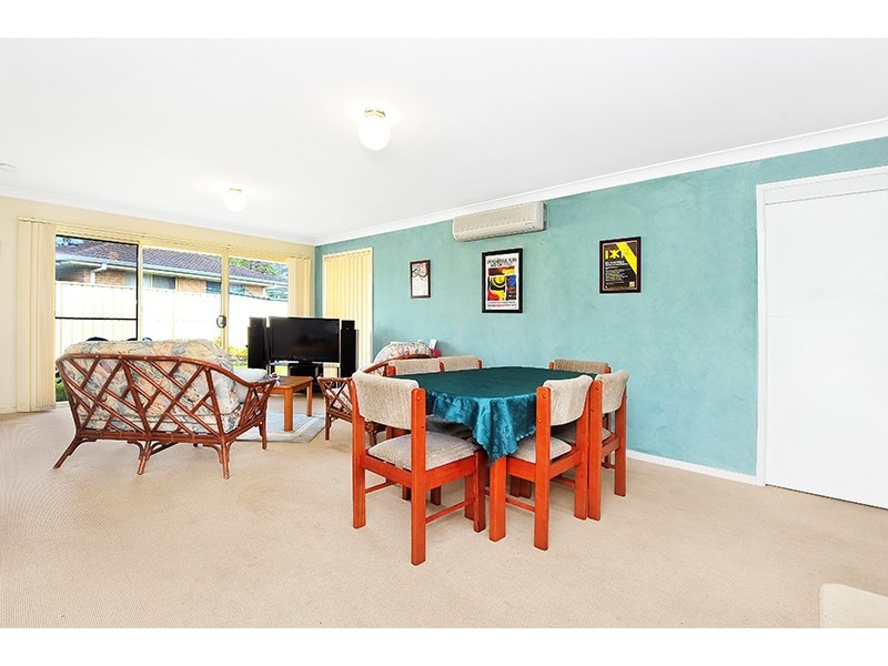 1/27 Lorraine Avenue, Berkeley Vale NSW 2261