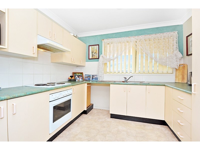 1/27 Lorraine Avenue, Berkeley Vale NSW 2261