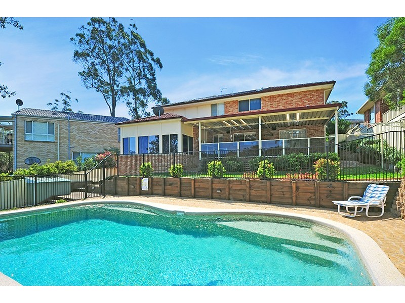 26 Stornaway Cres, Berkeley Vale NSW 2261