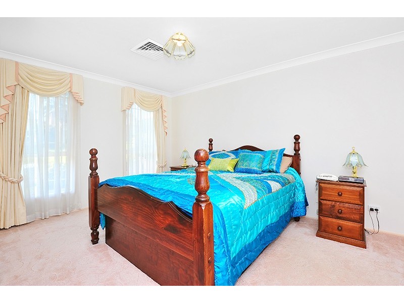 26 Stornaway Cres, Berkeley Vale NSW 2261