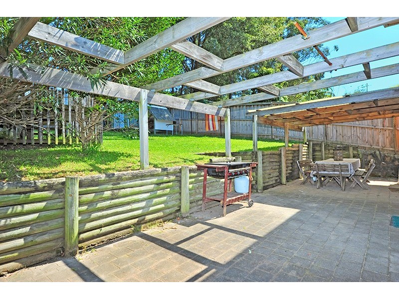 14 Kenmare Avenue, Berkeley Vale NSW 2261