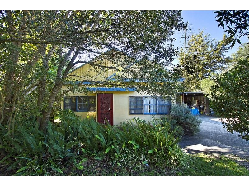 9 Hillside Road, Berkeley Vale NSW 2261