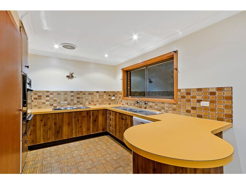 50 Kipling Dr, Bateau Bay NSW 2261