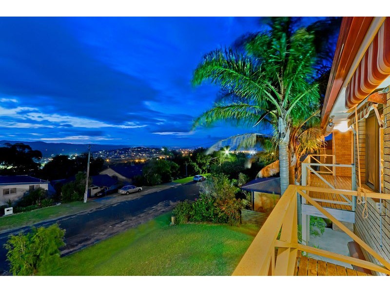 50 Kipling Dr, Bateau Bay NSW 2261
