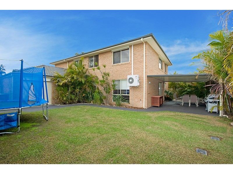 3 Shearwater St, Tumbi Umbi NSW 2261