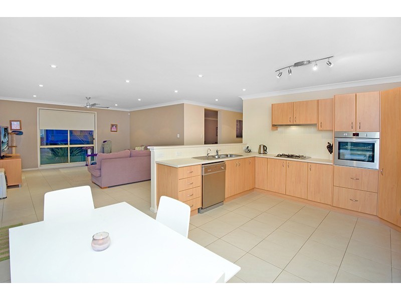 3 Shearwater St, Tumbi Umbi NSW 2261