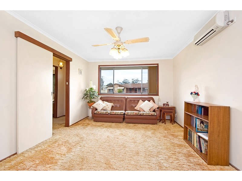 7 Henry Parkes Drive, Berkeley Vale NSW 2261