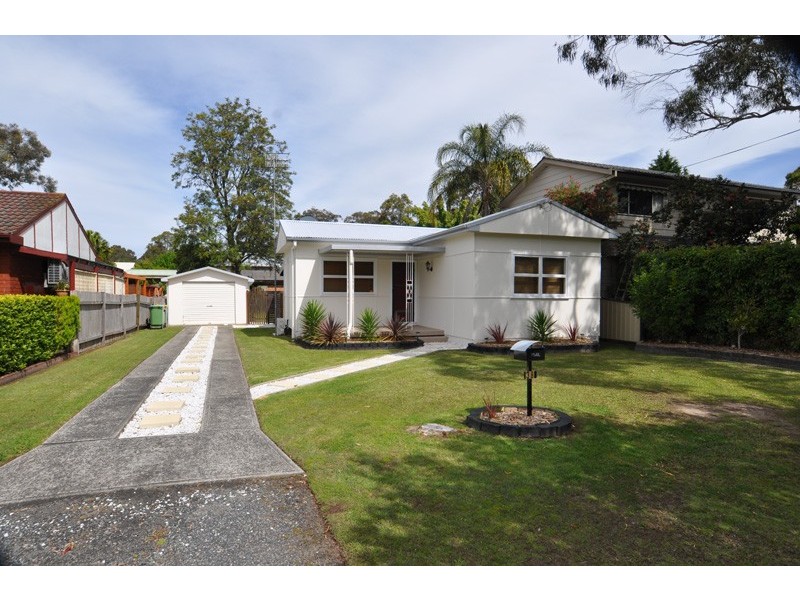 38 St James Avenue, Berkeley Vale NSW 2261