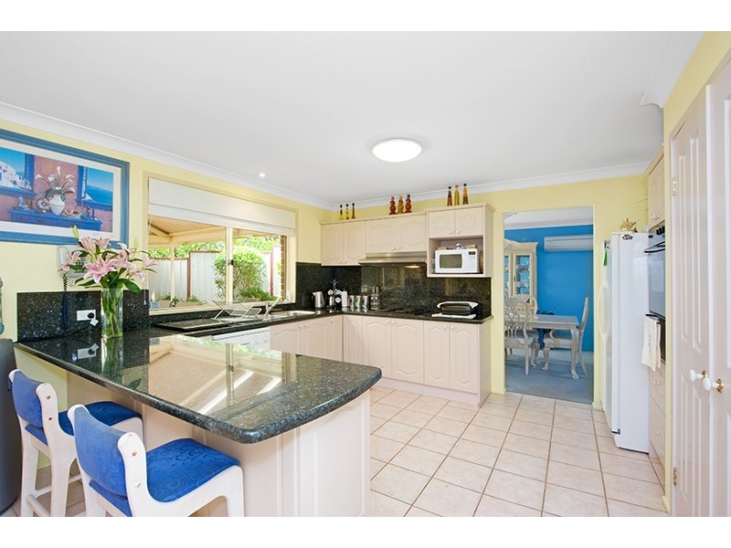 49 Hinemoa Avenue, Killarney Vale NSW 2261