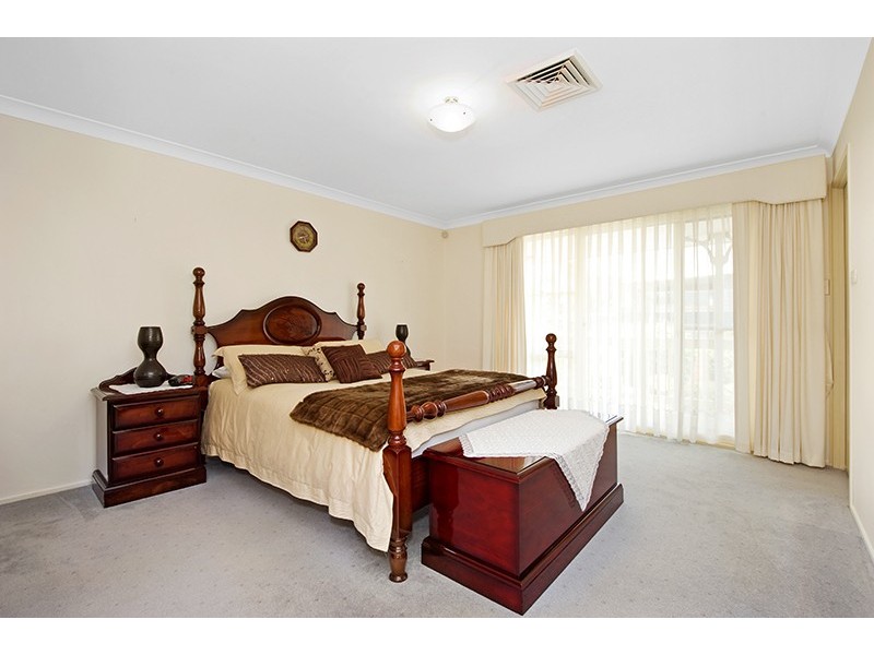 49 Hinemoa Avenue, Killarney Vale NSW 2261