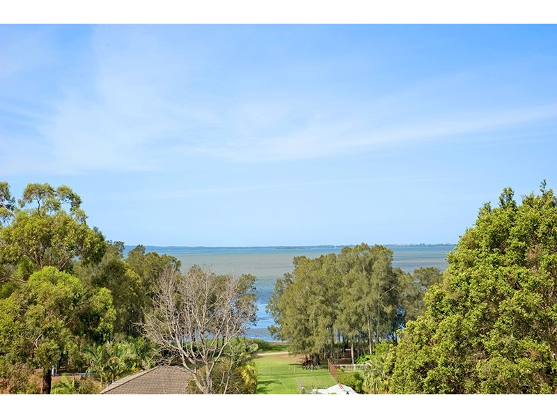 37 Donegal Rd, Berkeley Vale NSW 2261