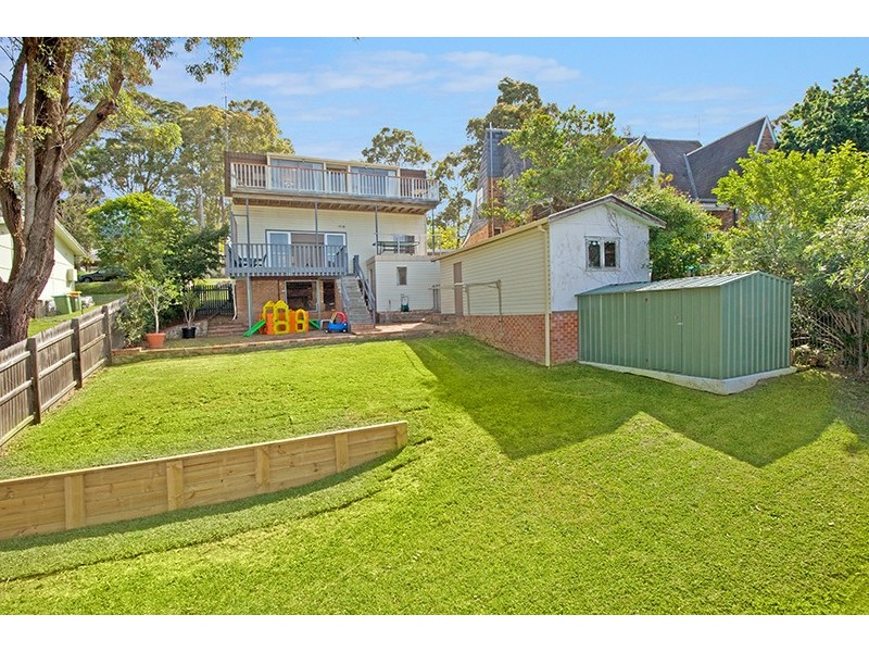 37 Donegal Rd, Berkeley Vale NSW 2261