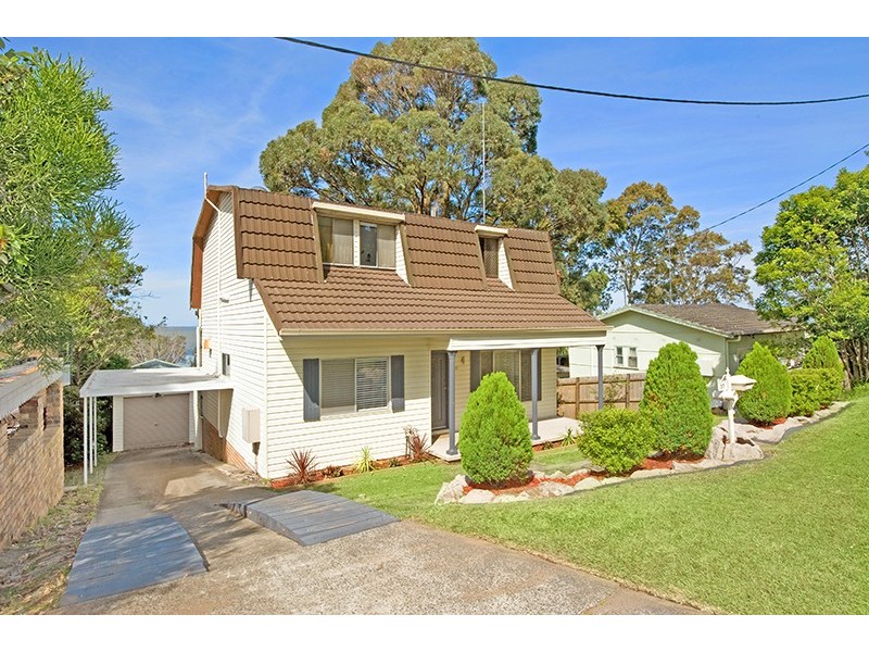 37 Donegal Rd, Berkeley Vale NSW 2261