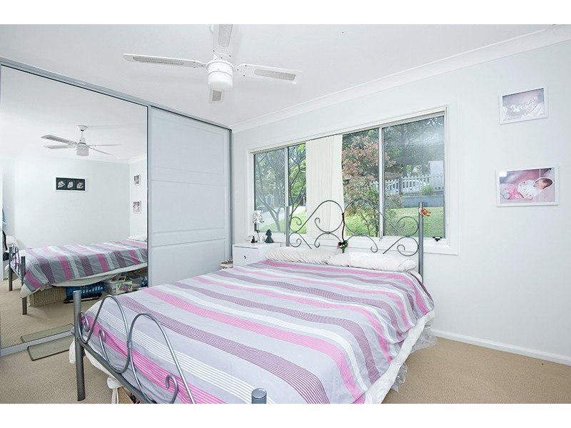 17 Berne St, Bateau Bay NSW 2261