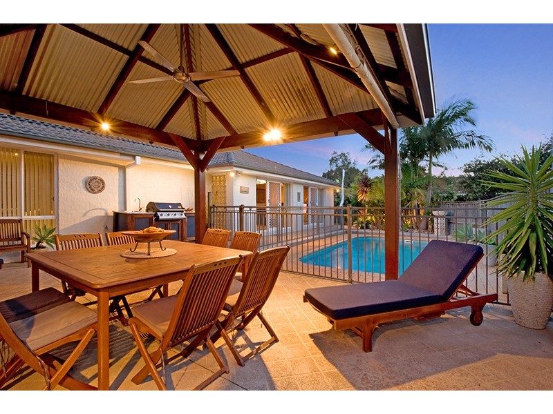 9 Neale St, Long Jetty NSW 2261