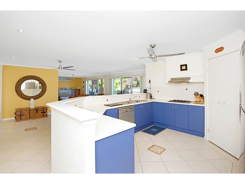 9 Neale St, Long Jetty NSW 2261