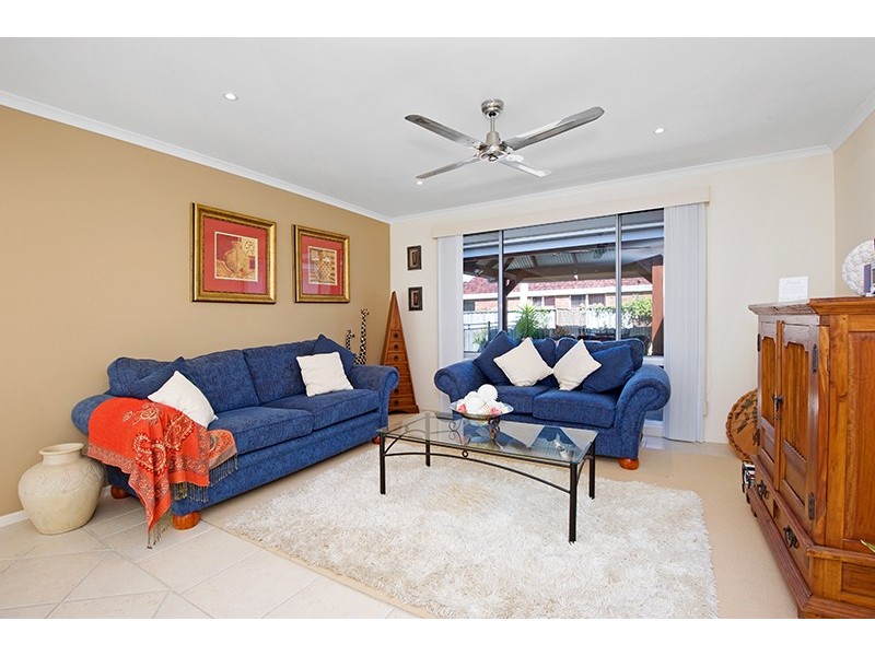 9 Neale St, Long Jetty NSW 2261