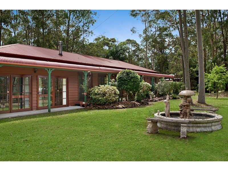 3 Holloway Dr, Jilliby NSW 2259