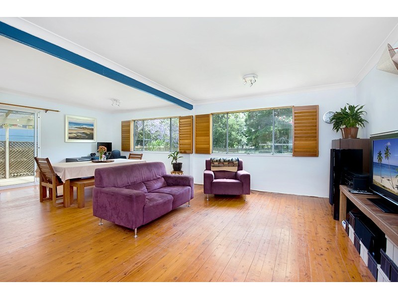 30 Kalua Dr, Chittaway Bay NSW 2261