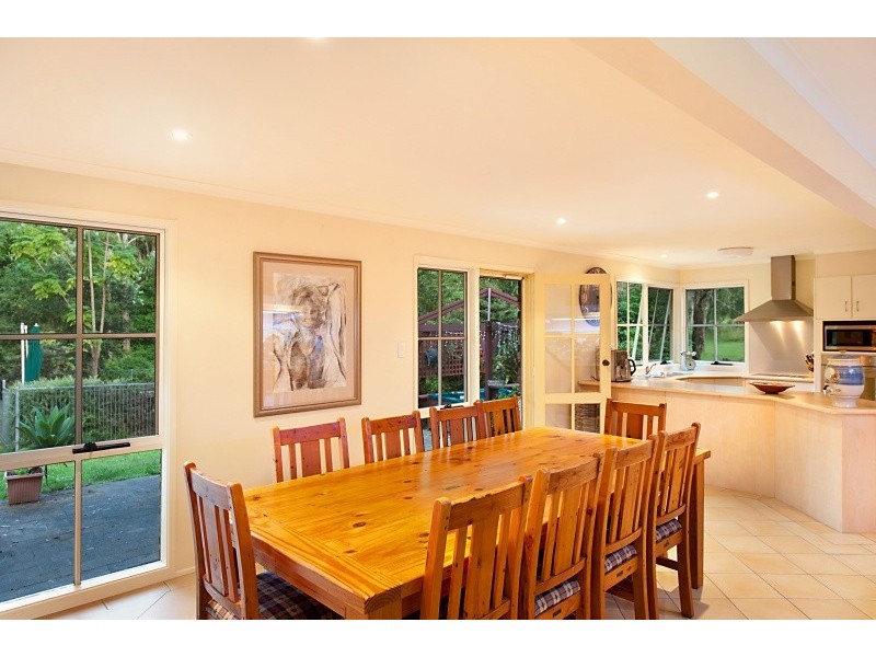 43 Treelands Drive, Jilliby NSW 2259