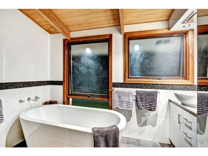 Glenning Valley NSW 2261