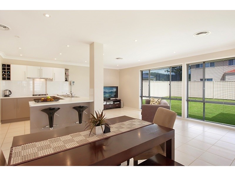 9 Woodstork Cl, Tumbi Umbi NSW 2261