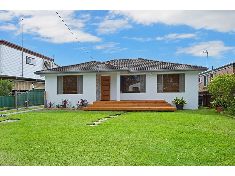 7 Bushlands Avenue, Killarney Vale NSW 2261