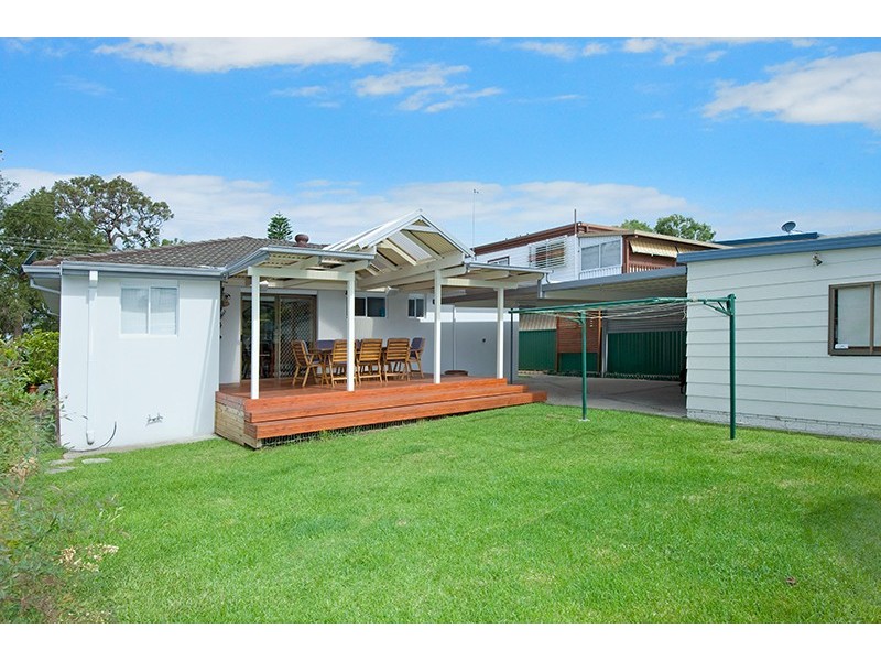 7 Bushlands Avenue, Killarney Vale NSW 2261