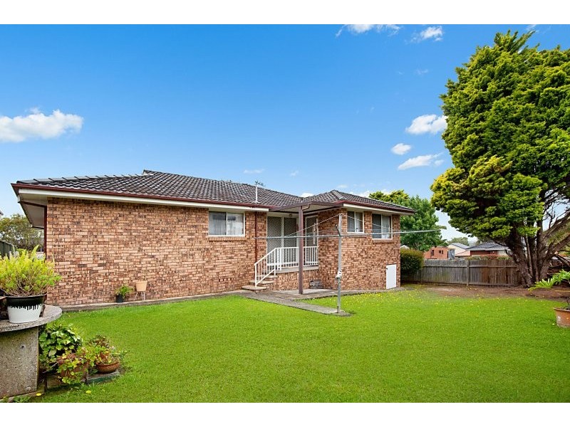 1 Patricia St, Killarney Vale NSW 2261