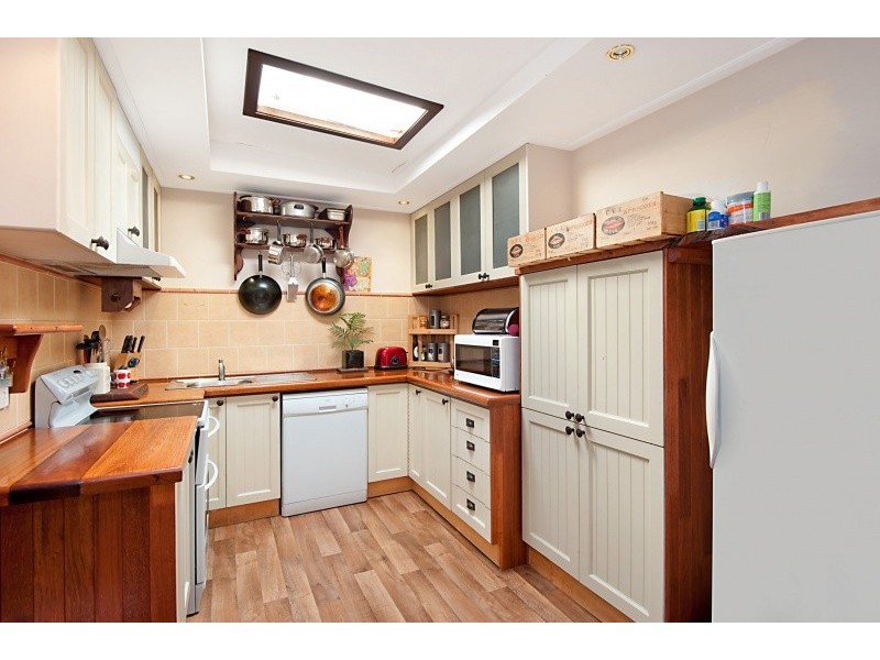 185 Geoffrey Rd, Chittaway Point NSW 2261