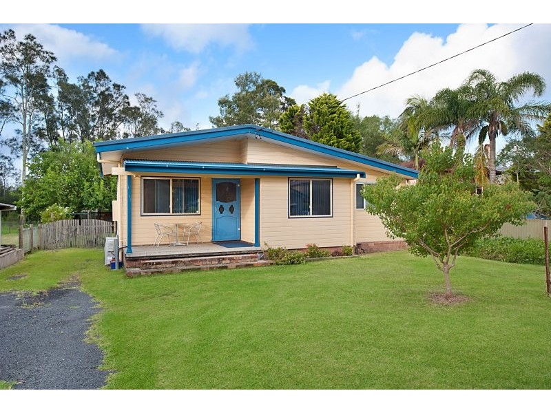 185 Geoffrey Rd, Chittaway Point NSW 2261