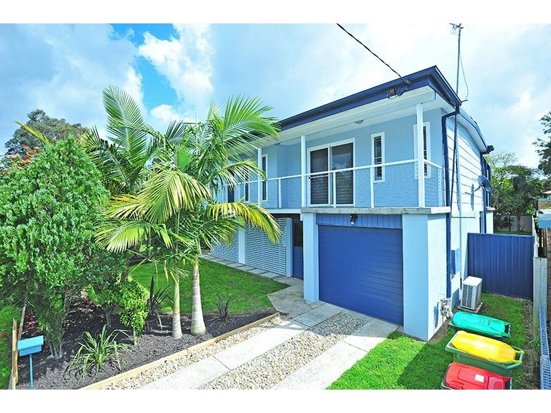 9 Windsor Rd, Berkeley Vale NSW 2261
