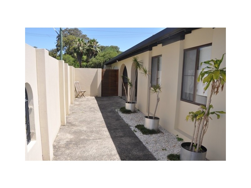 1 Dalpura Rd, Wamberal NSW 2260