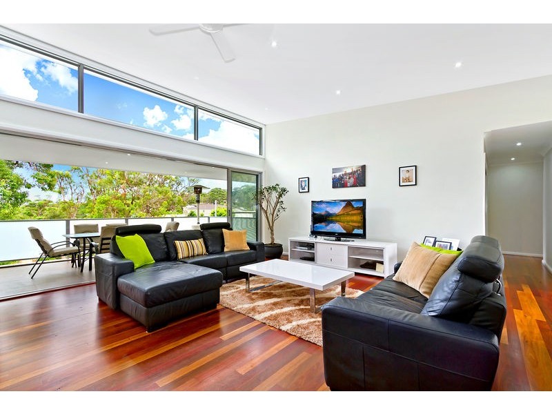 21 Barry Street, Bateau Bay NSW 2261