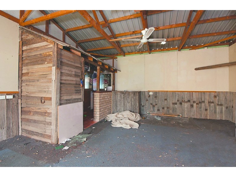 28 Kingsford Smith Dr, Berkeley Vale NSW 2261