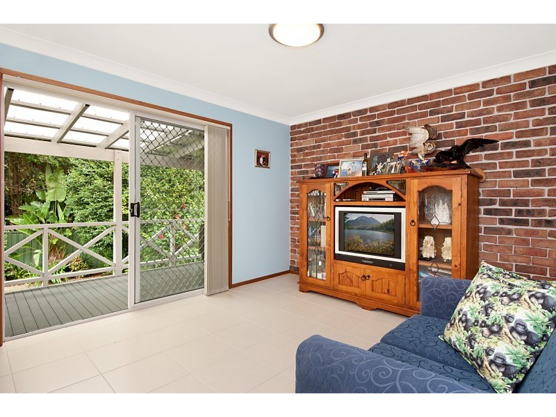 30 Greenwood Avenue, Berkeley Vale NSW 2261