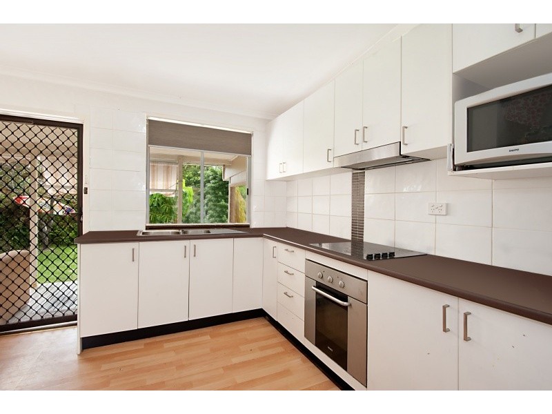 79 Bateau Bay Rd, Bateau Bay NSW 2261