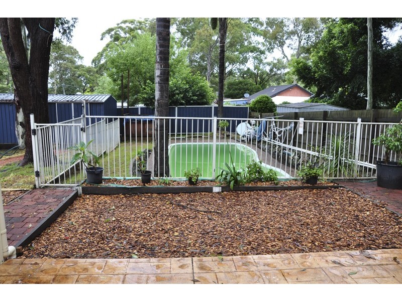 24 Elaine Avenue, Berkeley Vale NSW 2261