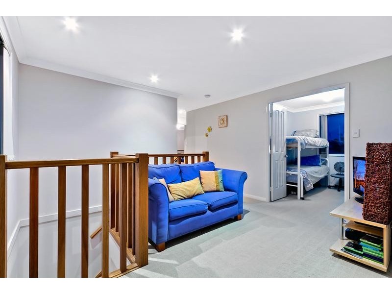 48 Marlowe Rd, Bateau Bay NSW 2261