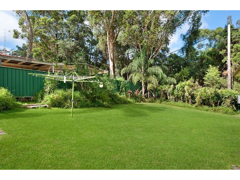 14 Greenwood Avenue, Berkeley Vale NSW 2261